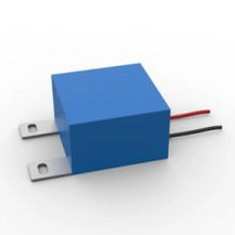 Appliquer au micro-transformateur de courant de mesure de puissance