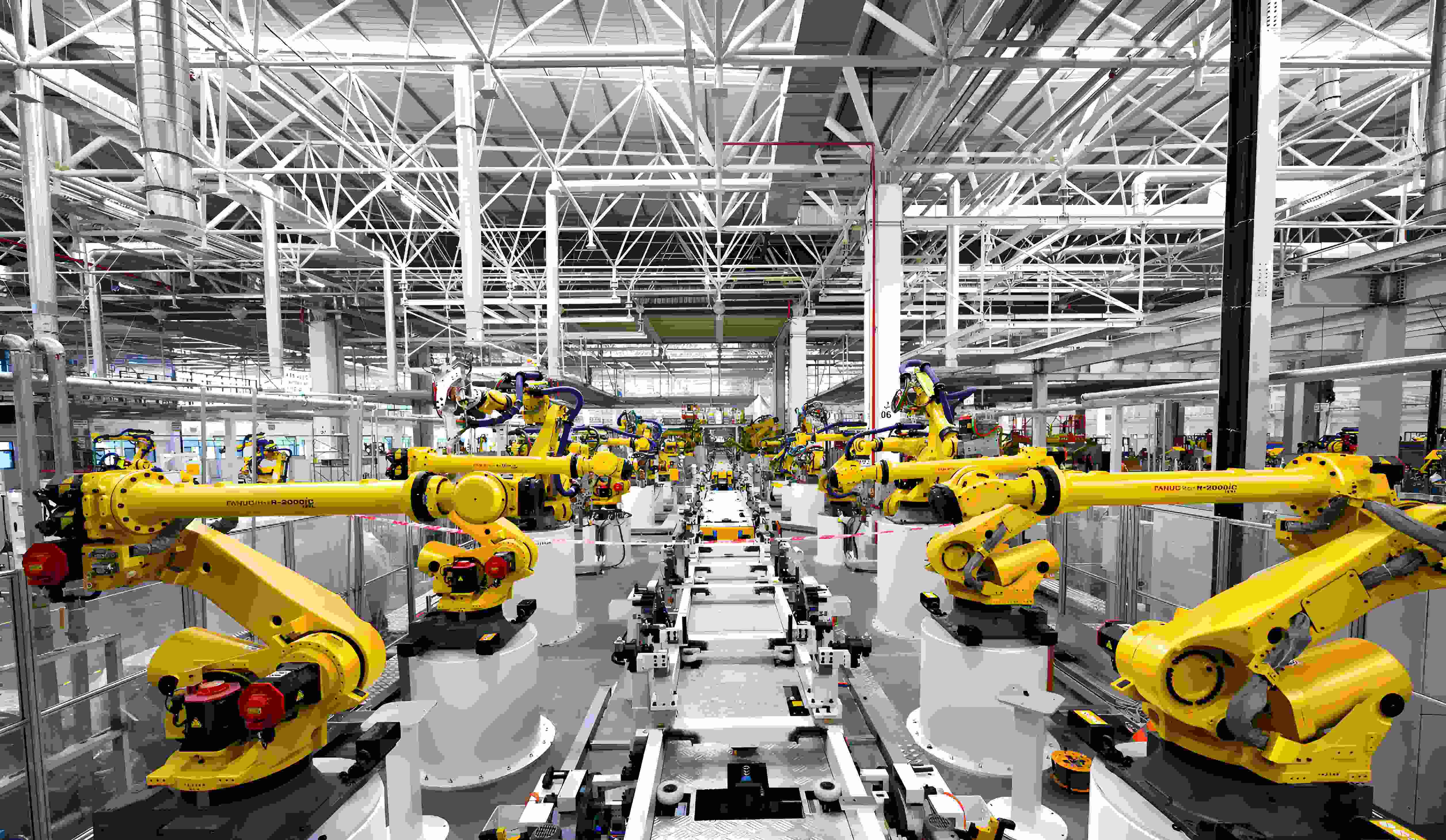 **Small Transformer in Industrial Automation** Small Transformers play a vital role in **industrial automation** by providing reliable voltage conversion, electrical isolation, and signal conditioning for control and instrumentation systems. They are commonly used in programmable logic controllers (PLCs), sensors, actuators, robotic systems, and industrial control panels. By converting high voltage to the required low-voltage levels, small transformers ensure stable power supply to precision equipment, improving operational safety and efficiency in automated environments. A key **feature** of small transformers is their compact size, which allows easy integration into space-limited industrial devices. Despite their small form, they offer high efficiency, low electromagnetic interference (EMI), and strong insulation performance. Many models are designed for excellent temperature resistance and long-term durability, making them suitable for harsh industrial conditions such as high humidity, vibration, and dust. Small transformers also support **signal isolation** and **voltage matching** in measurement and control circuits, ensuring accurate data transmission between devices. With advancements in automation technology, they are increasingly used in smart factories and process control systems to enhance energy efficiency and reliability. Overall, **small transformers** contribute significantly to the stable operation, precision control, and safety of modern industrial automation systems. application de petit transformateur